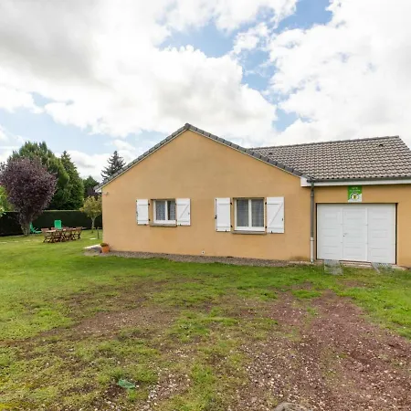 Holiday home Gite Nebouzat, 4 Pieces, 6 Personnes - Fr-1-630-278 *